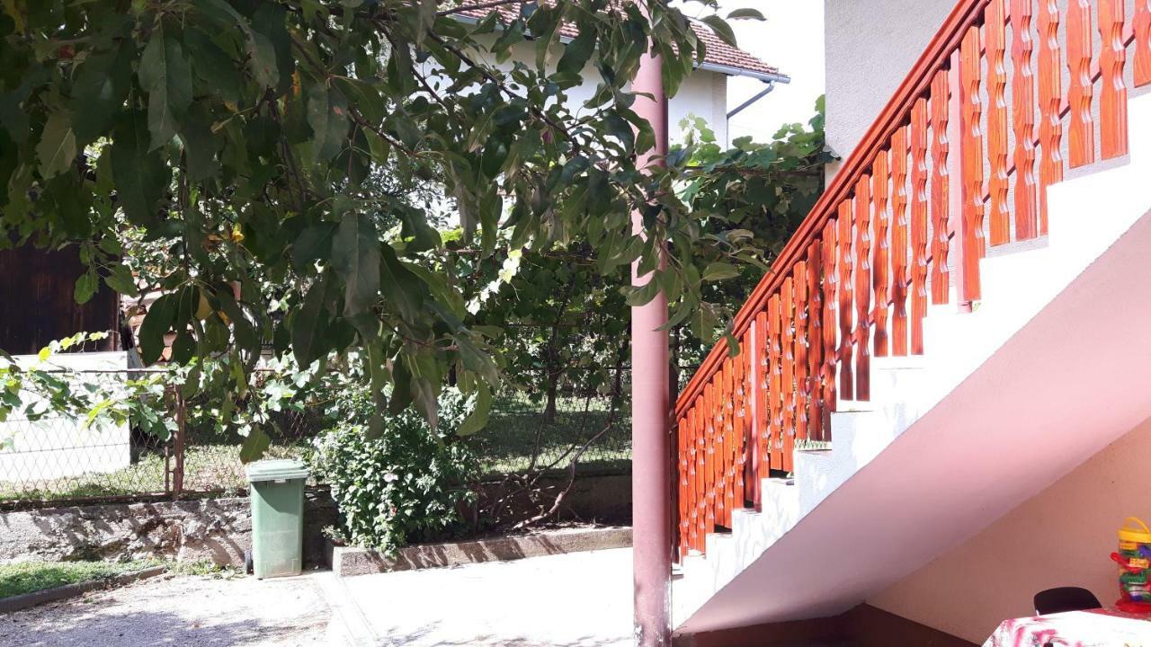 Apartman Petra & Tena Слунь Екстер'єр фото