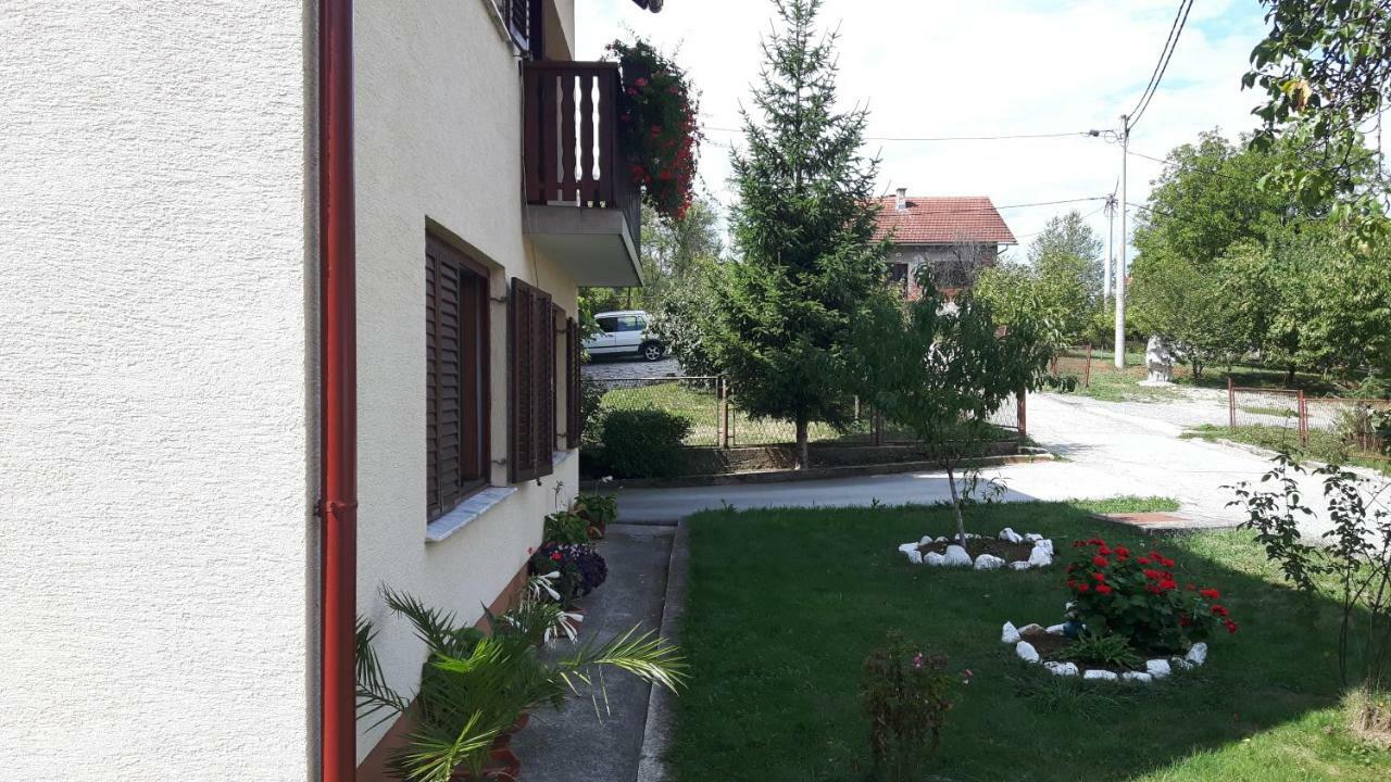 Apartman Petra & Tena Слунь Екстер'єр фото
