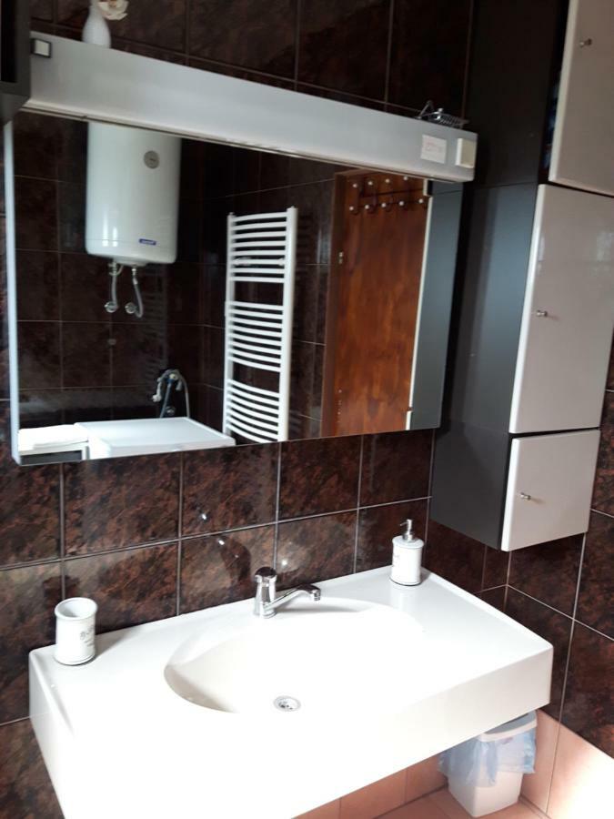 Apartman Petra & Tena Слунь Екстер'єр фото
